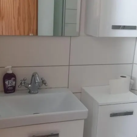 בית אירוח Berzi Wg *